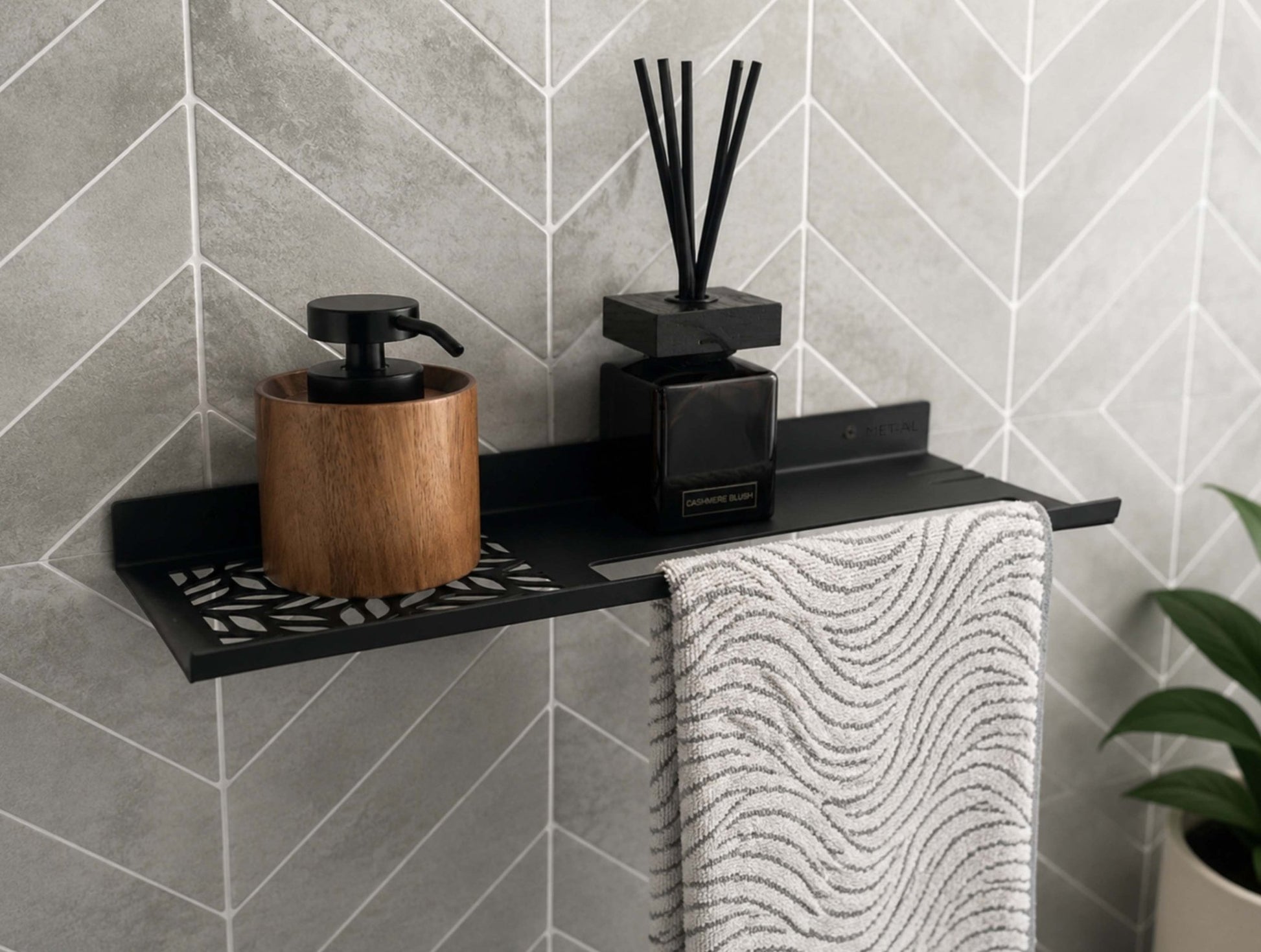 Kitchen Towel Holder & Shelf - MET-AL
