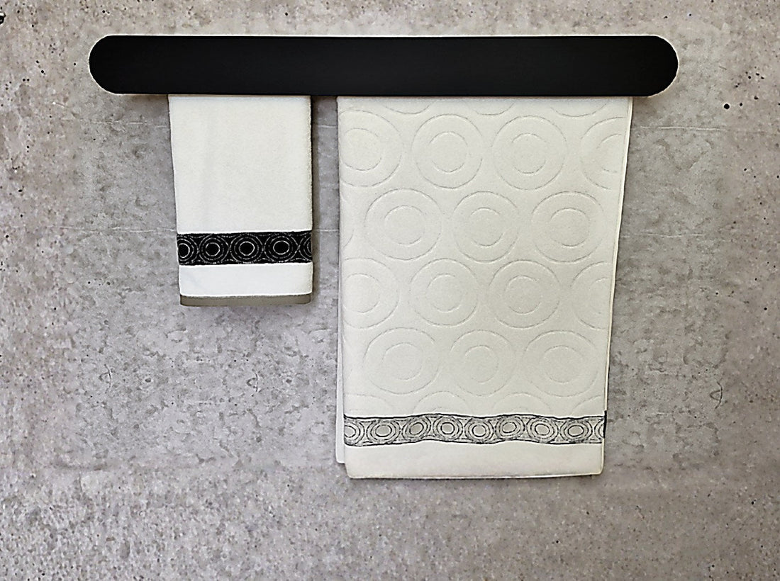 Ovalo Towel Holder - MET - AL